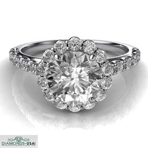 Halo anillo de compromiso con diamantes laterales